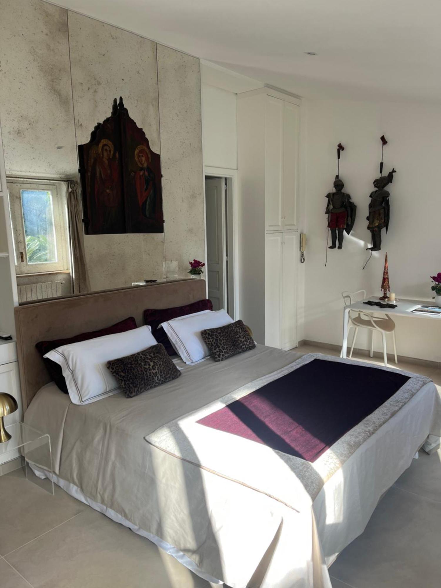 Domus Orestea Luxury Suites ปาแลร์โม ภายนอก รูปภาพ